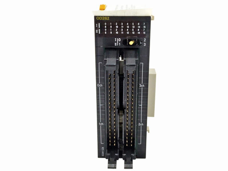 Omron CJ1W-OD262 I/O64 output point unit module