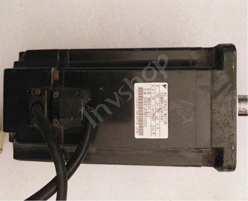 SGMAH-08A1A41 Yaskawa Servo motor Ninety percent New (New $440)