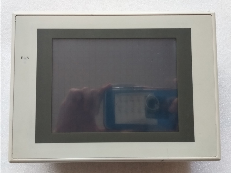 90% NEW OMRON LCD TOUCH SCREEN NS5-MQ00-V2