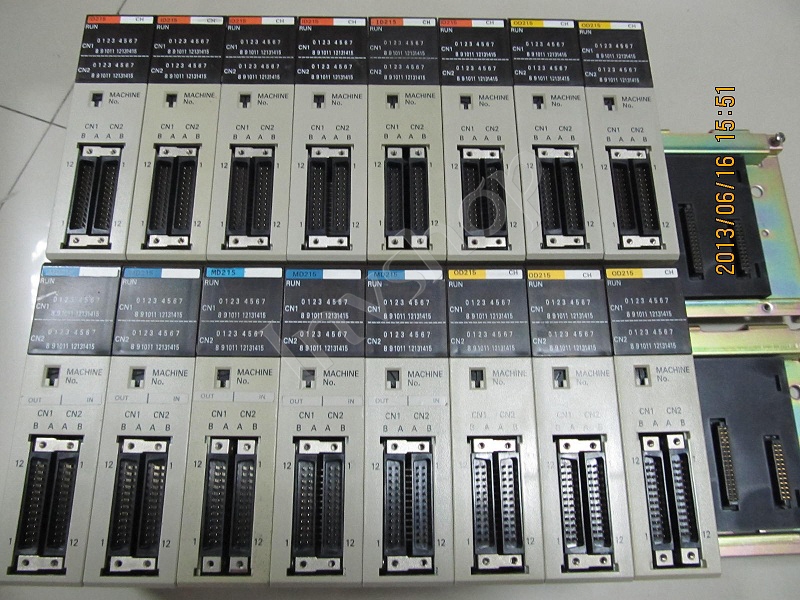 neue omron c200h-id215 plc modul