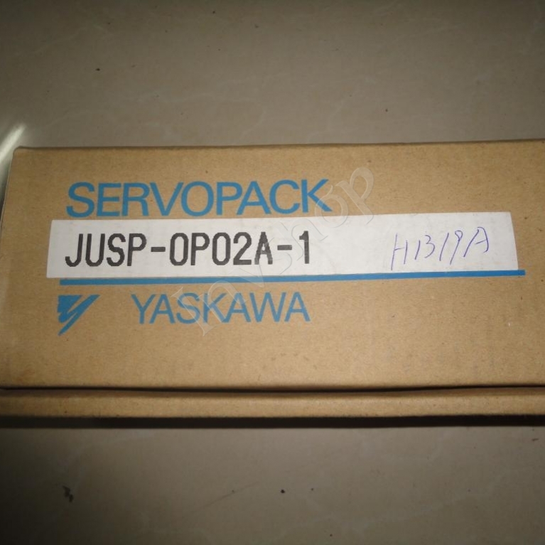 Yaskawa JUSP-OP02A-1 Armed with the operator