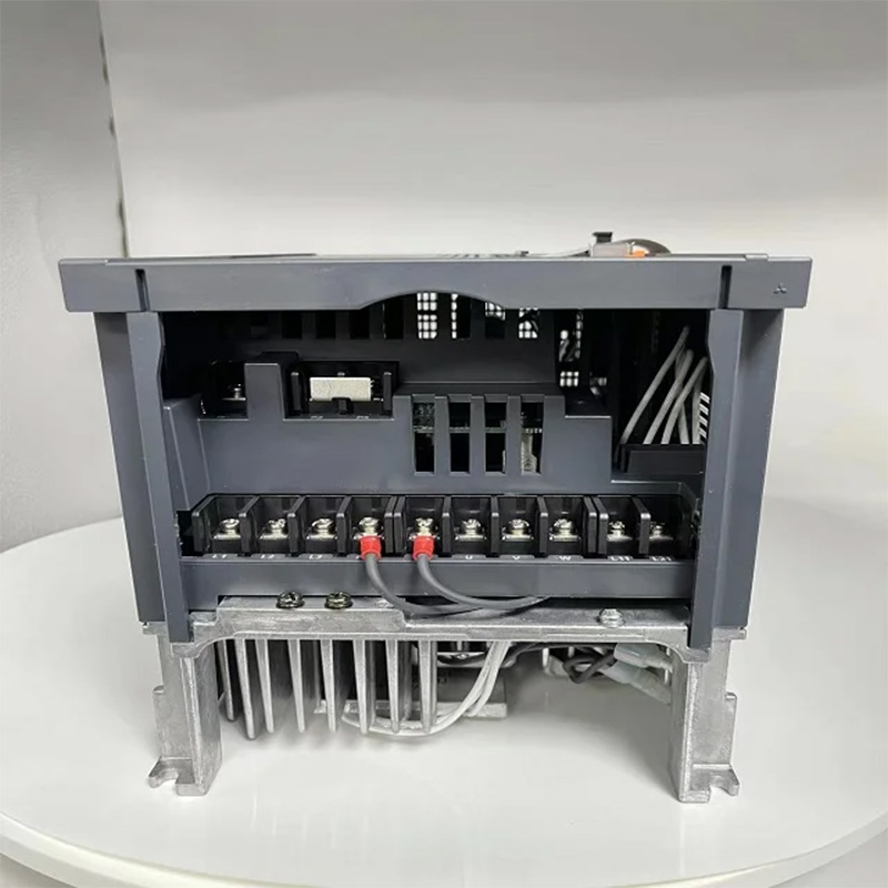 Mitsubishi server NEW and Original MR-J4-700A