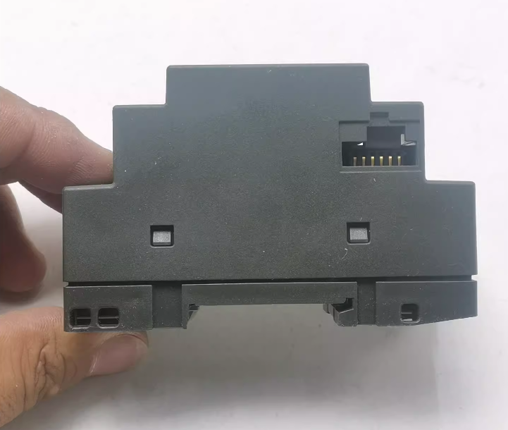 am2 aq expansion.pu: neue 6ed1055-1mm00-0ba1 siemens - logo!dc 24v, 0 / 4-20ma 2aq, 0-10v