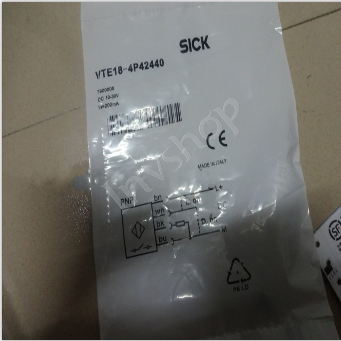 1PC NEW VTE18-4P42440 SICK Photoelectric Sensor