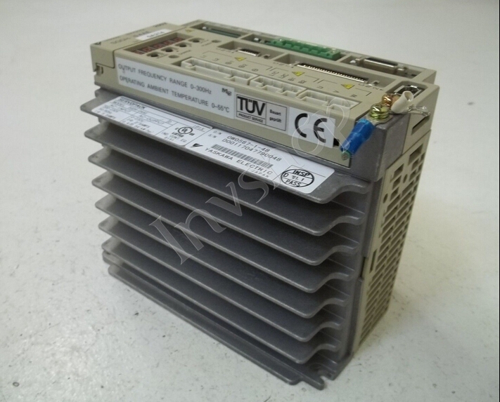 Yaskawa SGDH-04AE servo drives