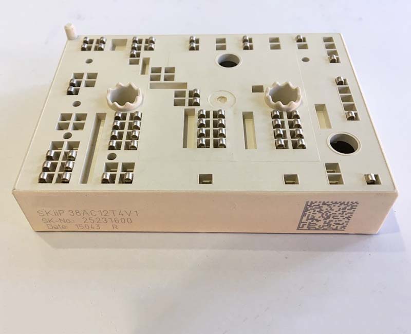 SKiiP38AC12T4V1 IGBT module