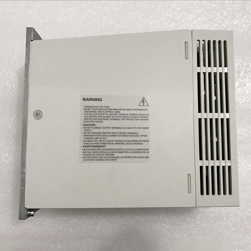 MR-J2S-100B MITSUBISHI NEW AC Servo Drive