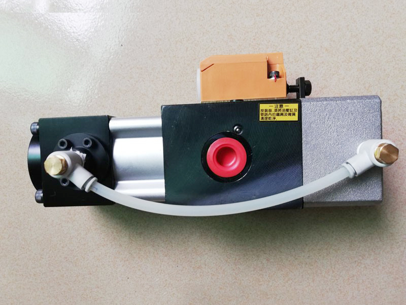 new Pneumatic Type LA-307U Overload Protector