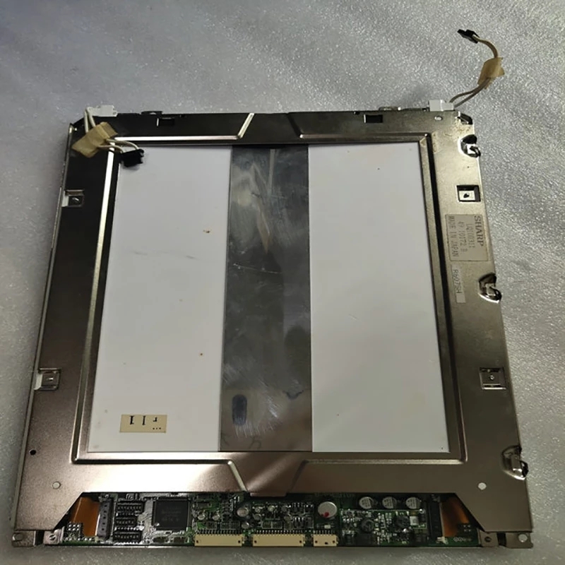 LQ10D311 Sharp 10.4