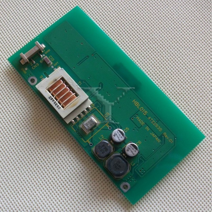 Hbl015 at22935 rev.01 LCD - wechselrichter