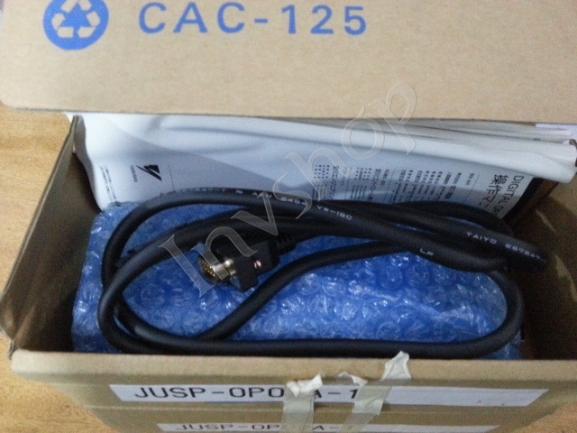 Yaskawa JUSP-OP02A-1 Armed with the operator