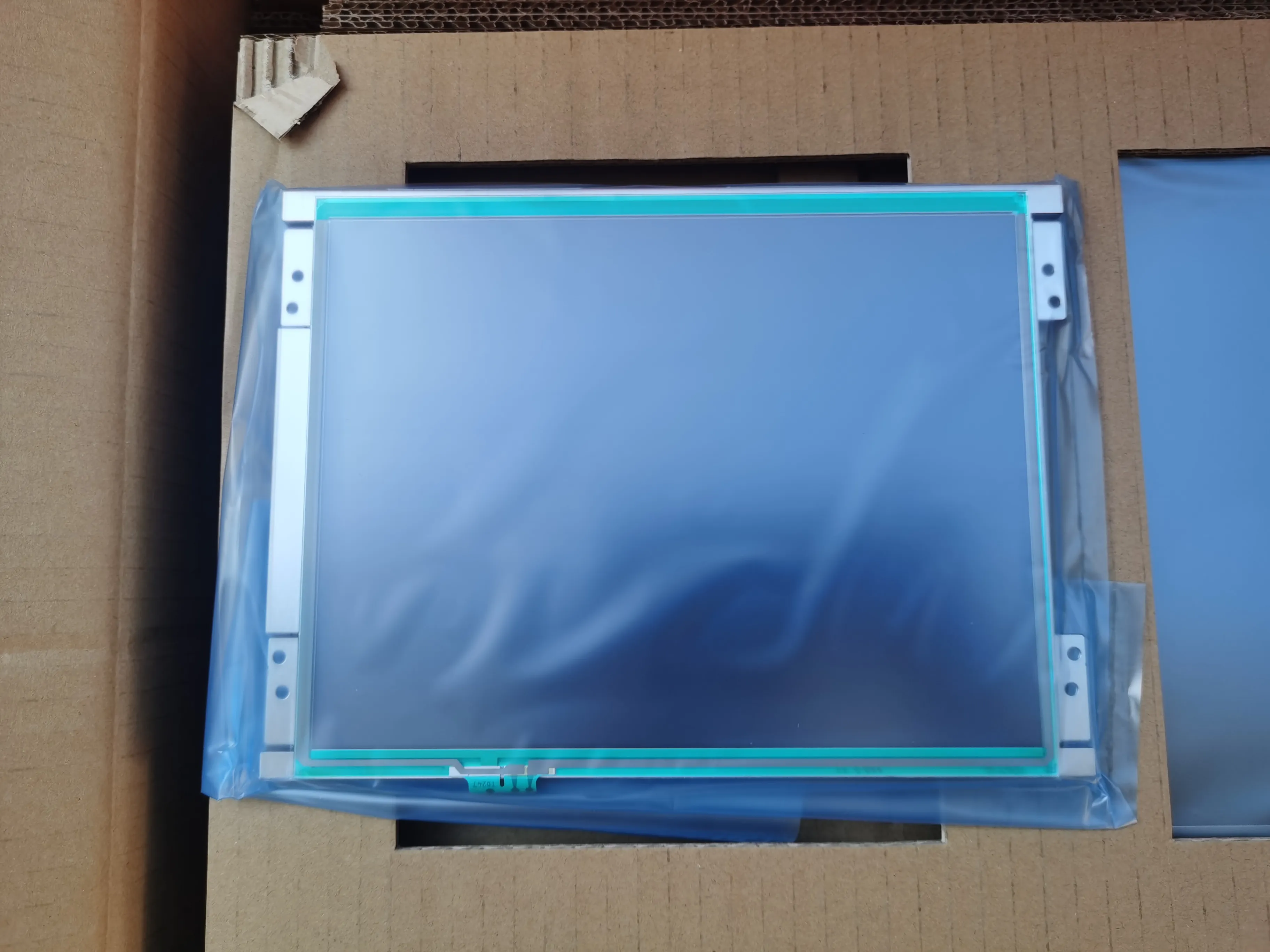 TCG084VGLAAAFA-AA50 Kyocera 8.4 inch TFT LCD SCREEN