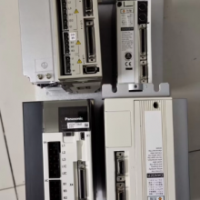 1 pc yaskawa sgmah-a8a1a-yr11 servomotor eingesetzt