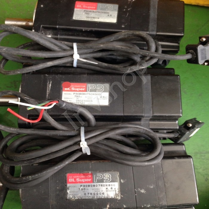 1PC USED P30B08075DXS00 Sanyo Electric