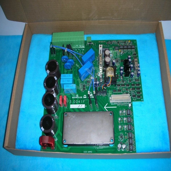 USED 3.0041E BAUMULLER Servo Drive Plate