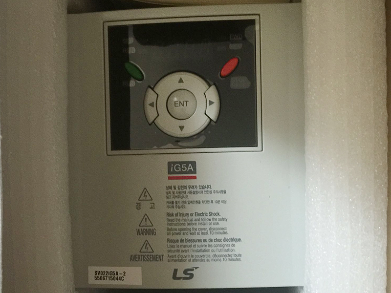 LS INVERTER IG5A Frequenzumrichter SV022IG5A-2