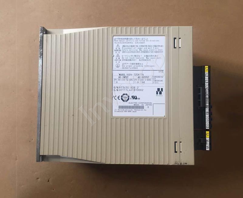 Yaskawa SGDV-120A11AY804AA servo drive New and Original