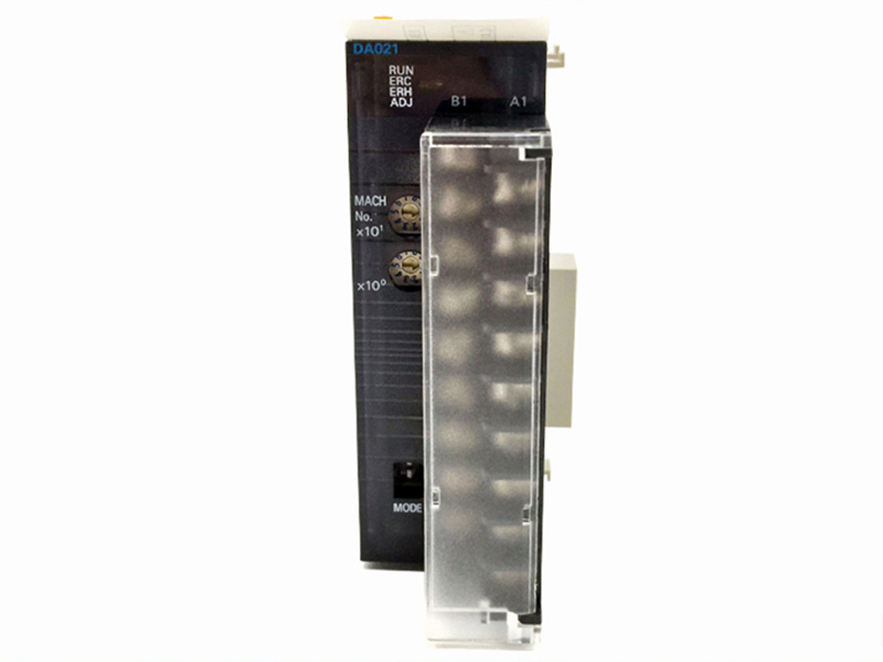 omron PLC CJ1W-DA021 unit
