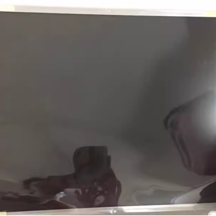 LQ201U1LW11Z SHARP LCD PANEL 20.1INCH NEW AND ORIGINAL