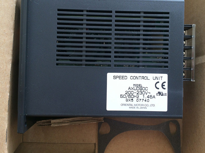 AXUD90C VEXTA Einstellbarer Drehzahlmotor Neu und Original