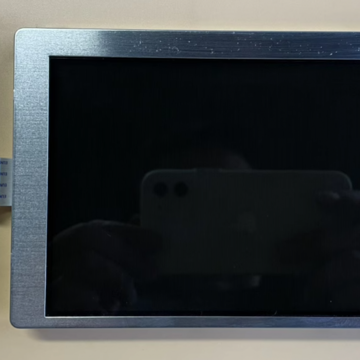 New and In stock LKBEAZ740YKS LCD Screen Display