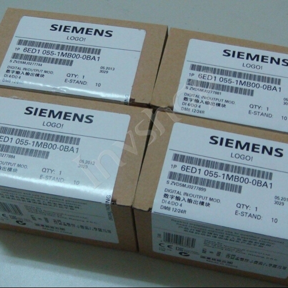 new Siemens 6ED1055-1MB00-0BA1 LOGO extension module