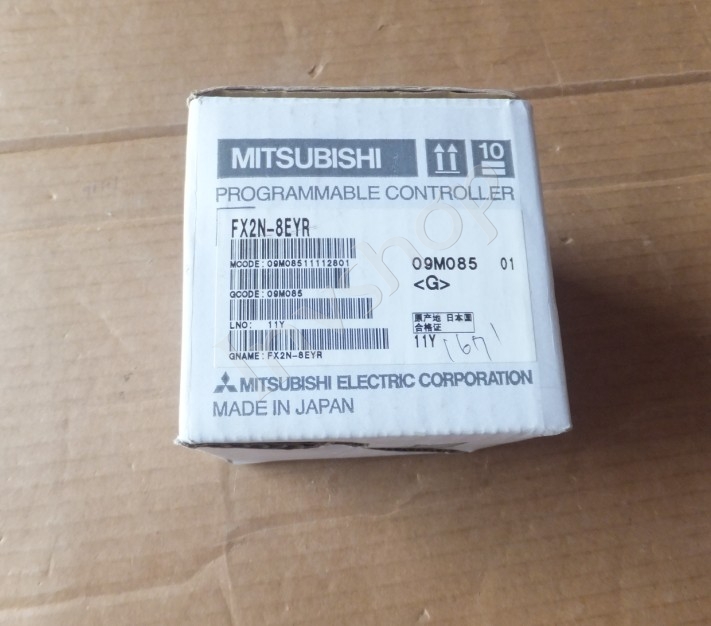 Original new Japanese MITSUBISHI FX series expansion module FX2N-8EYR