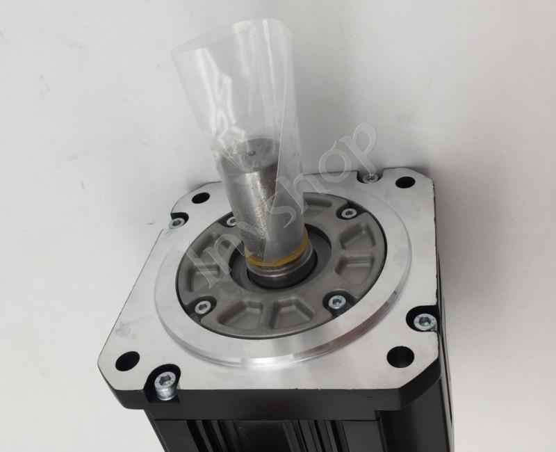 new HF-KP73B AC Servo Motor 5.2A 750W 2.4NM 3000r/min