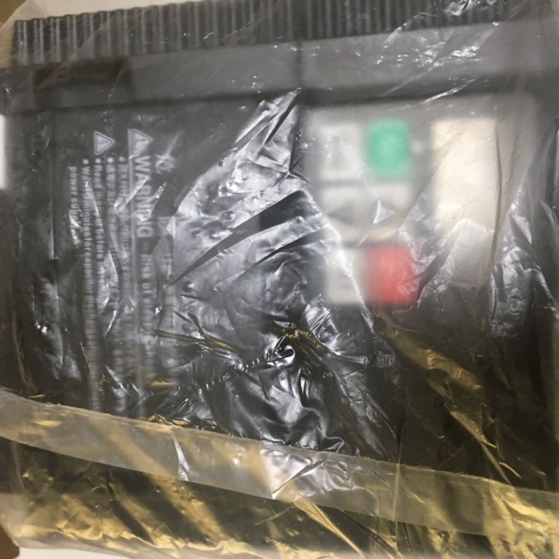 WJ200-015SFC HITACHI inverter 220V 1.5KW