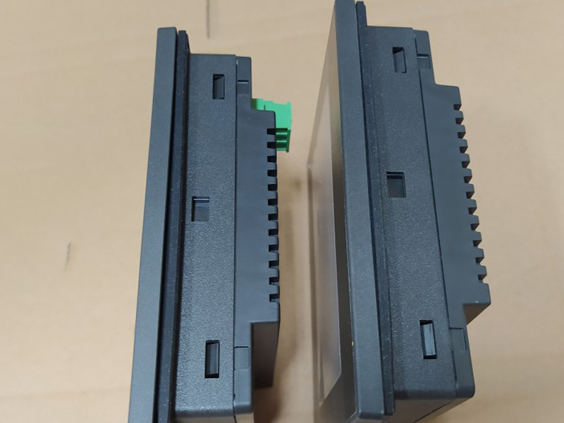 DOP - B03S211 DVP03E211 95 Touch Panel Neu und Original