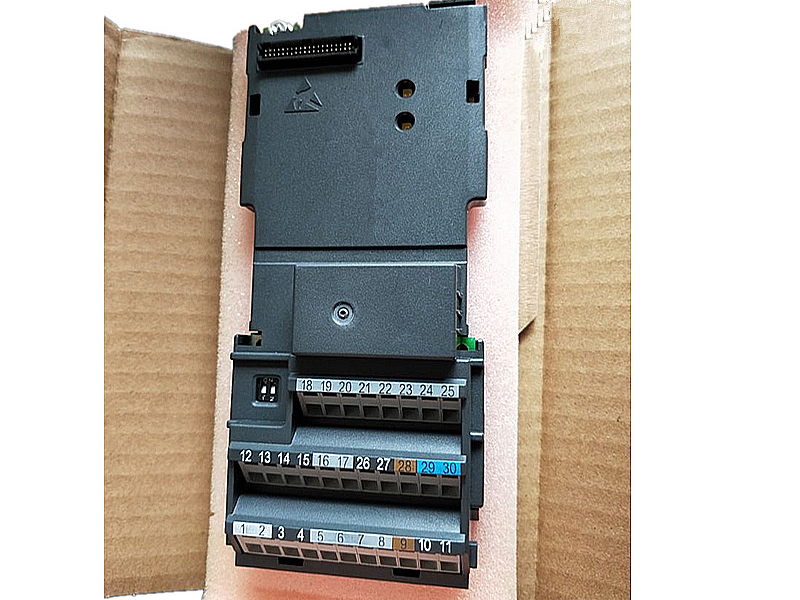 6SE6400-7AA00-0BA0 Siemens Controller Converter-Modul