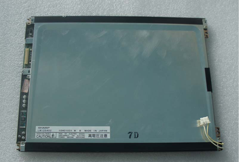 LM12S40 12.1