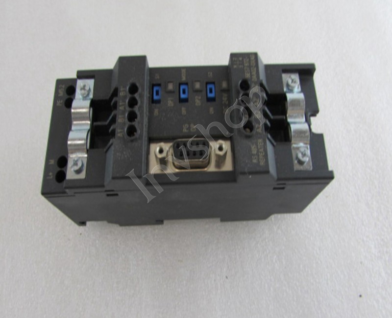 UrsprÃ¼nglicher nagelneuer 6ES7 972-0AA02-0XA06ES7972-0AA02-0XA0 Repeater