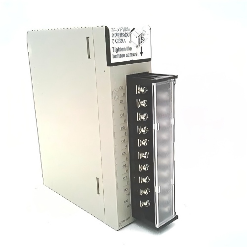 OMRON CS1W Series CS1W-OC201 output module