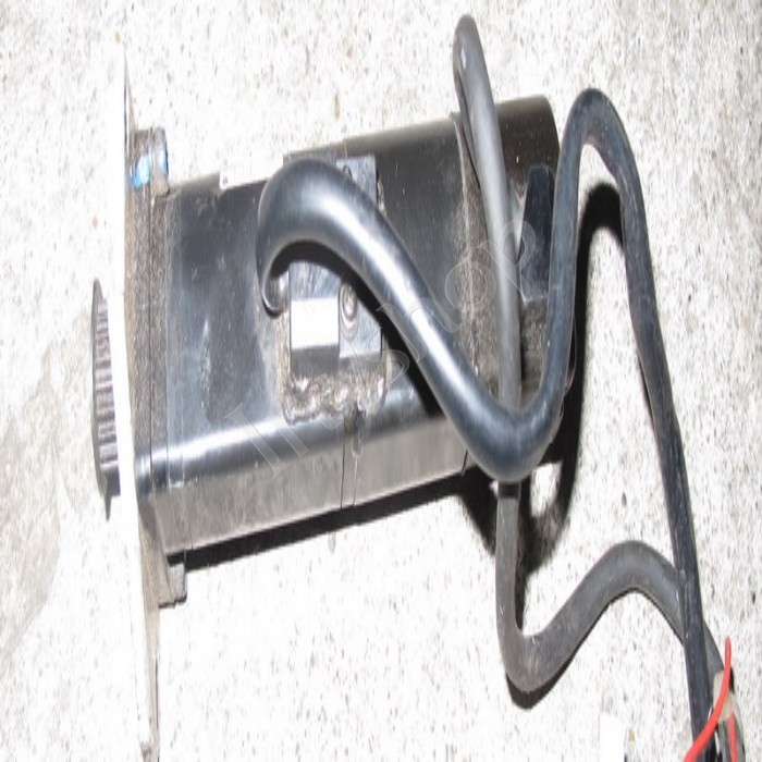 1 PC Yaskawa SGMAH-A8A1A-YR11 USED servo motor