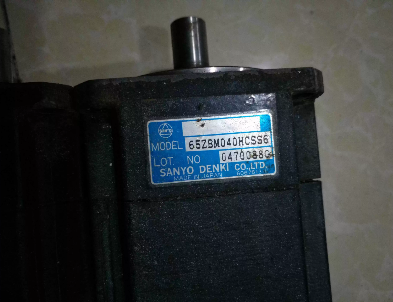 65ZBM040HCSS6 Sanyo motors ninety percent new