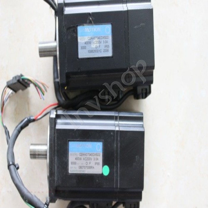 1PC USED Q2AA07040DXS22 Sanyo servo motor