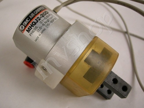 SMC MHQJ2-20D New Clamp cylinder