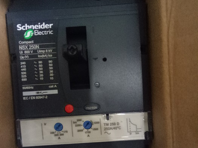 neue schneider nsc250s3225n leistungsschalter