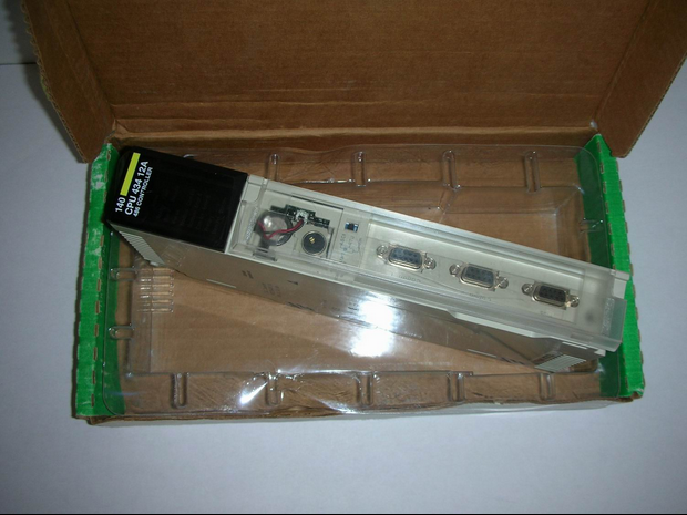 SIEMENS PLC 6ES7193-4CA50 / TM-P15S23-A0 Programmable controller NEW