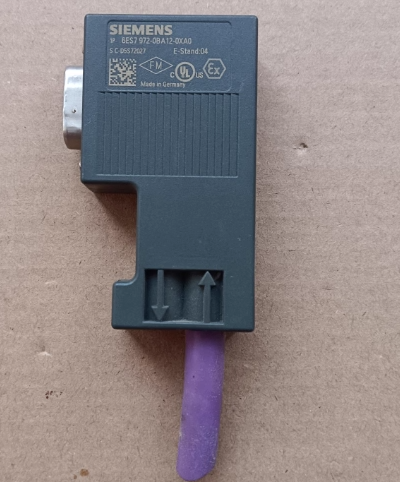 6ES7 972-0BA12-0XA0 Siemens DP connector
