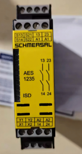 New and Original Safety relay schmersal AES1235