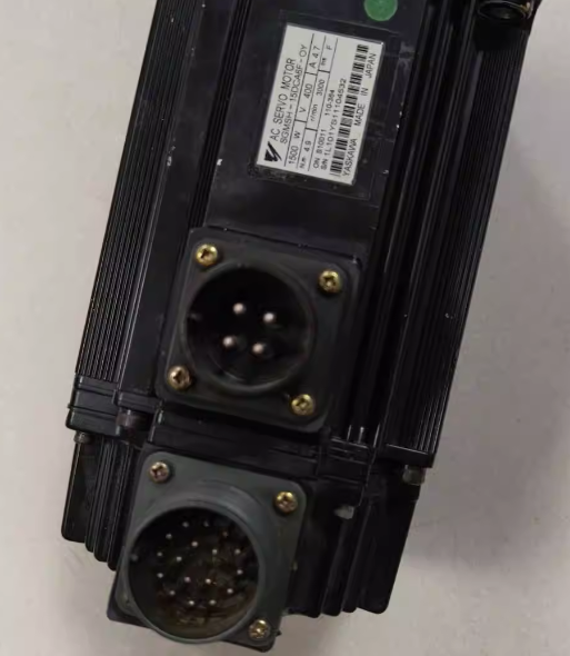 SGMSH-15DCA6F-OY Yaskawa Servomotor