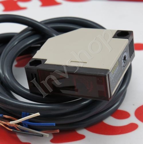 Omron E3JK-DS30M1 Photoelectric Switch
