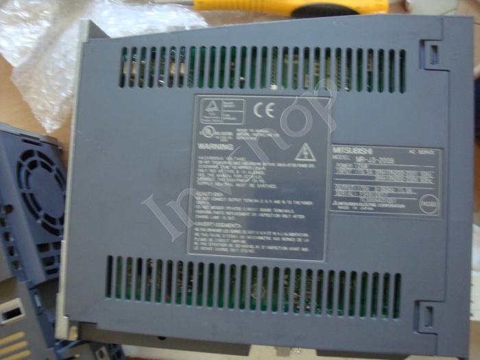 Mitsubishi MR-J3-200B servo drives
