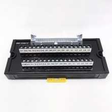 XW2R-J34GD-C1 Omron connector terminal block