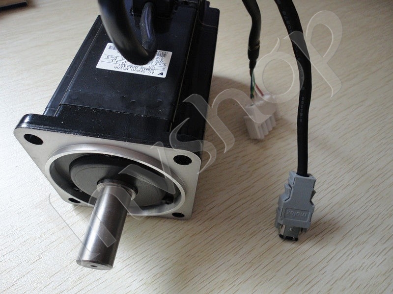 8.5 Yaskawa SGMAH-08AAA21 1pc Servo Motor 60 days warranty
