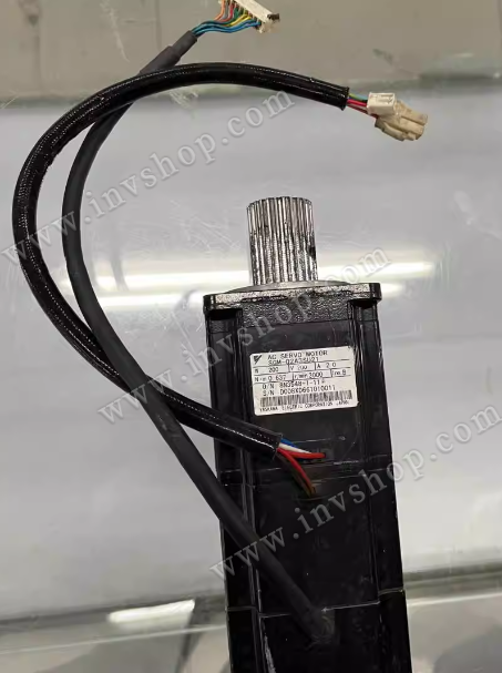 Yaskawa SGM-02A3SU21 USED servo motor 200W