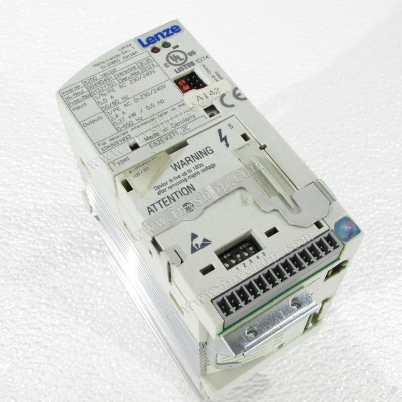 LENZE E82EV371-2C Inverter PLC