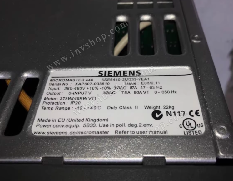 6SE6440-2AD33-7EA1 SIEMENS MICROMASTER 440